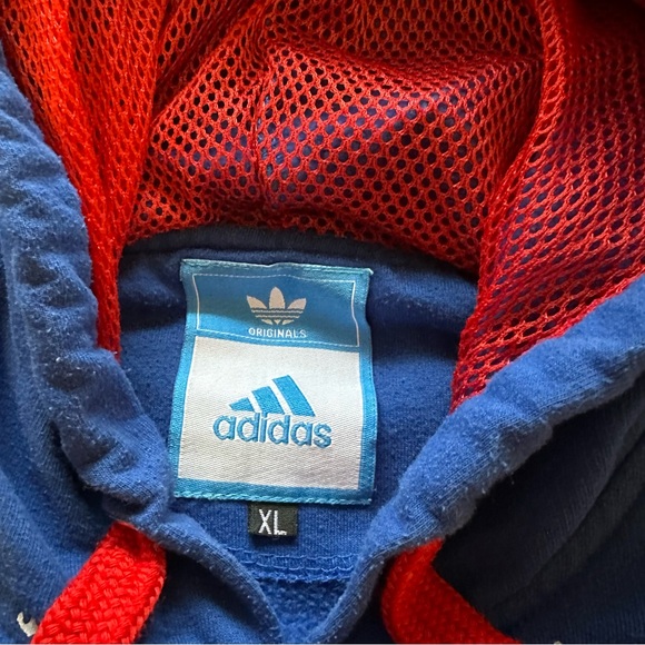 Adidas Women’s Blue Hoodie with Red Accents White Anchors - Picture 3 of 7